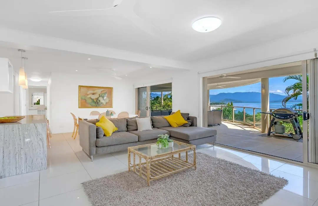 Island Point Villa 1 Port Douglas-1